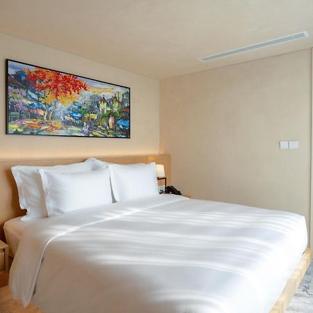 The Five Suites Lilas Hanoi Bagian luar foto