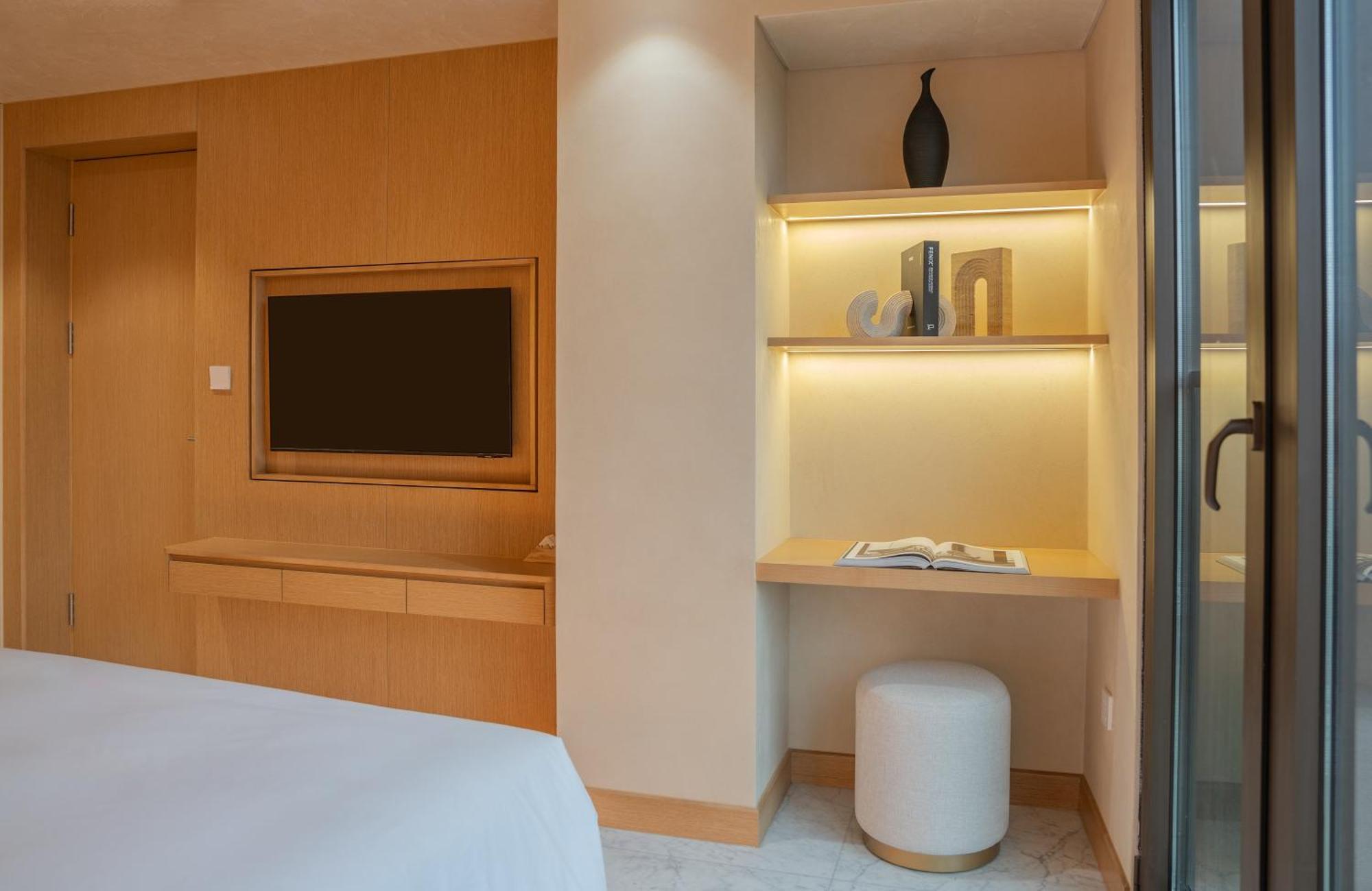 The Five Suites Lilas Hanoi Bagian luar foto