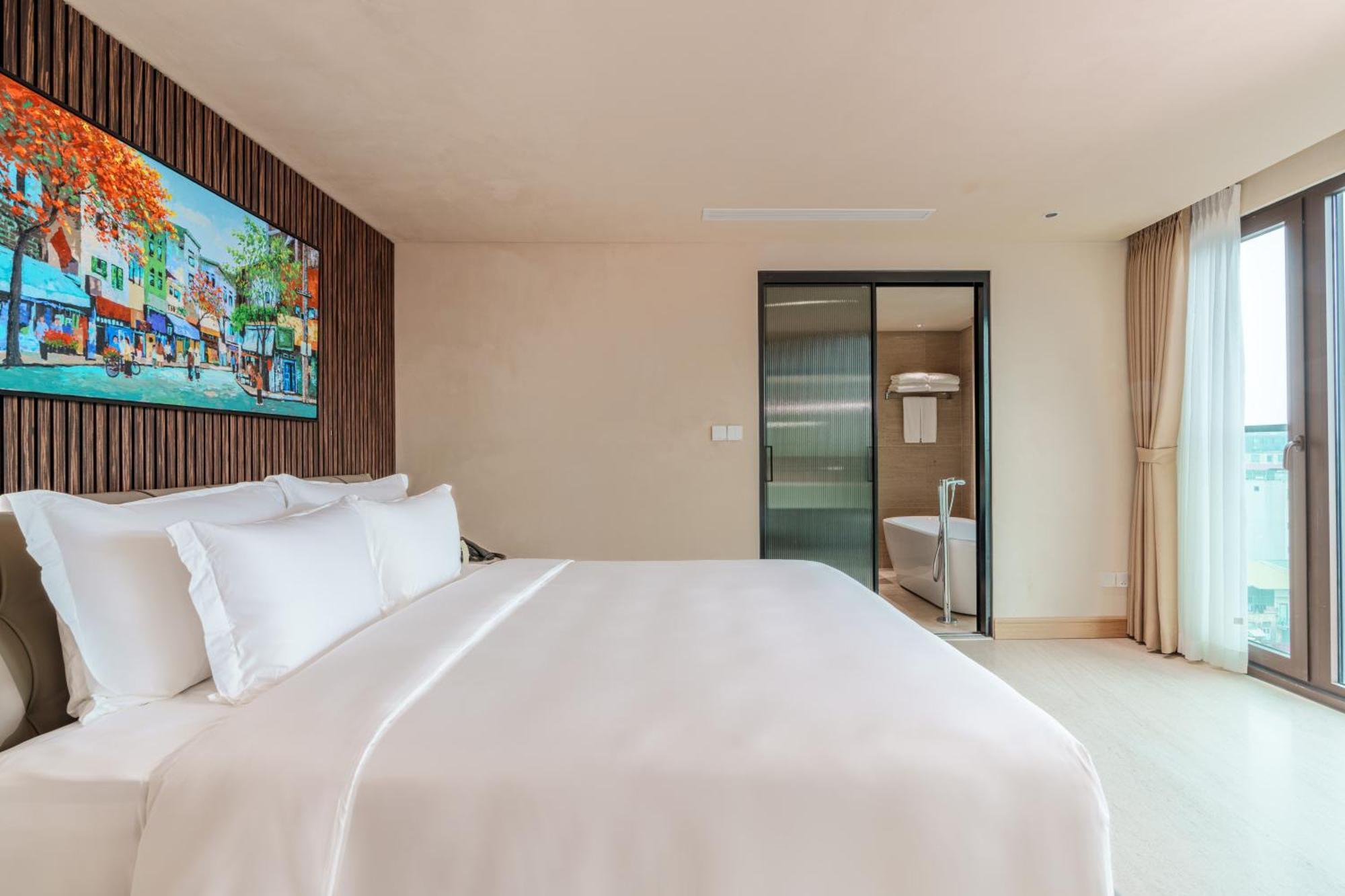 The Five Suites Lilas Hanoi Bagian luar foto