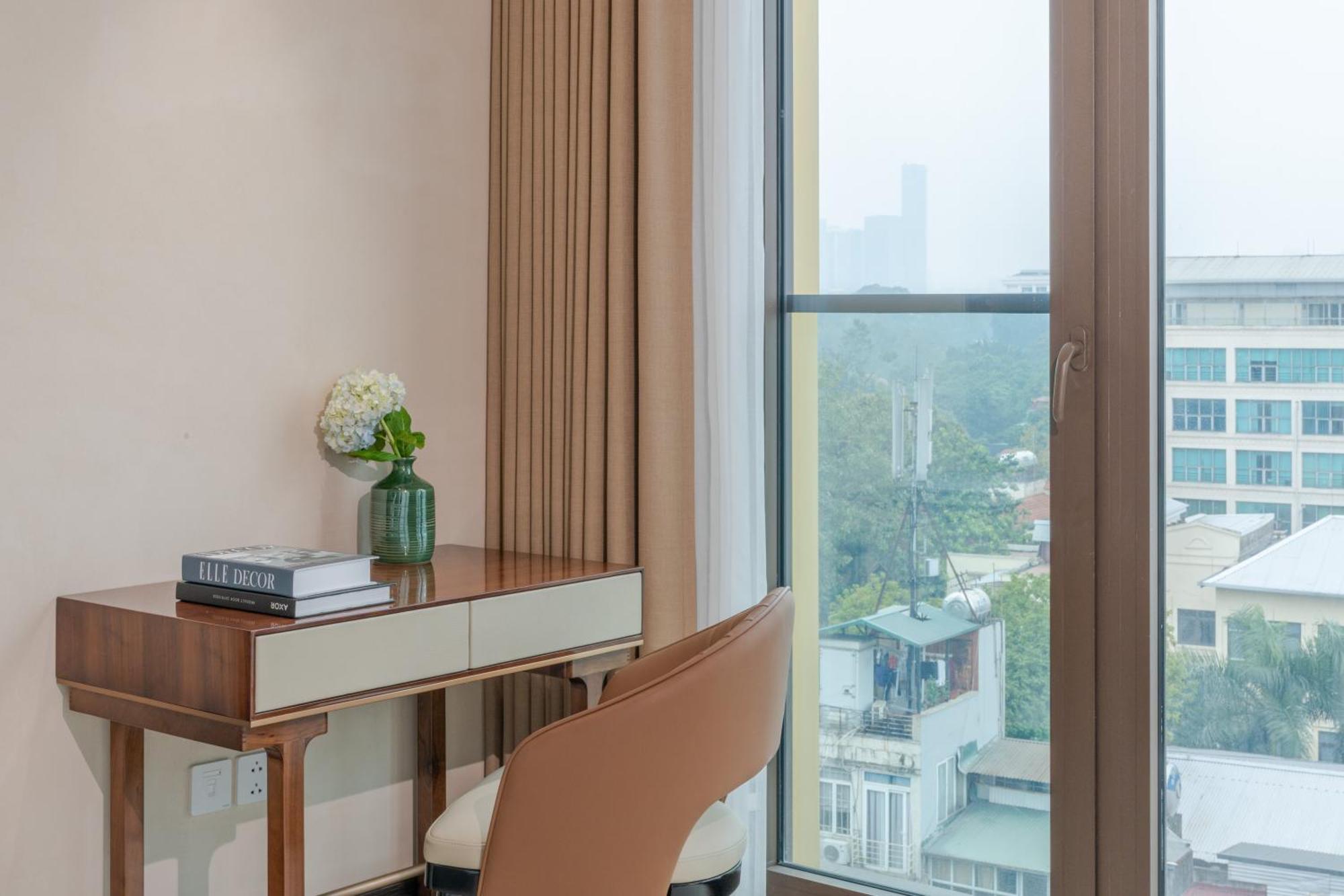 The Five Suites Lilas Hanoi Bagian luar foto